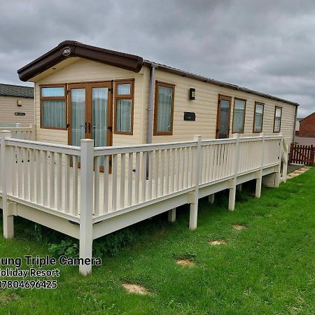 149 Holiday Resort Unity 3 Bedroom Passes Included Брин Екстериор снимка