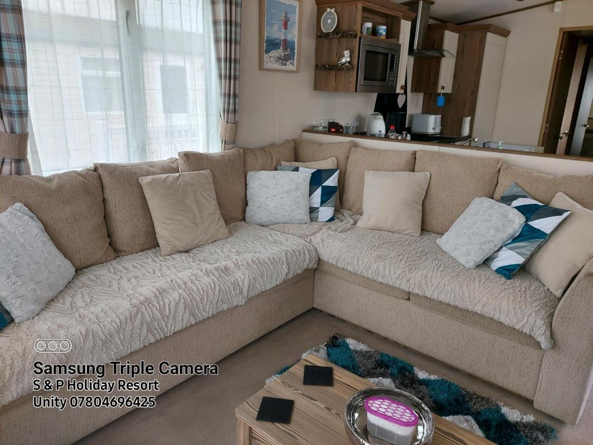 149 Holiday Resort Unity 3 Bedroom Passes Included Брин Екстериор снимка