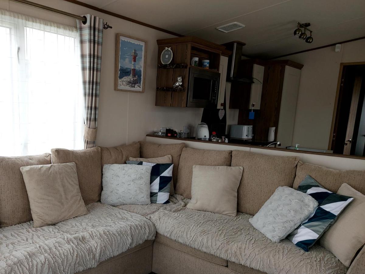 149 Holiday Resort Unity 3 Bedroom Passes Included Брин Екстериор снимка